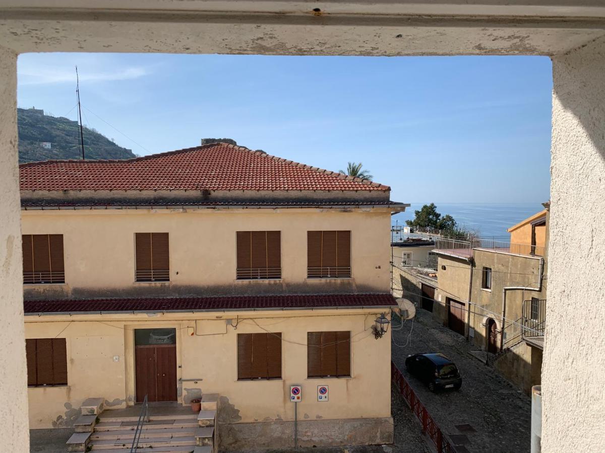 פיומפרדו ברוציו Al Castello Apartment מראה חיצוני תמונה